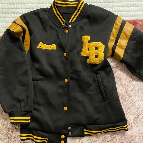 Varsity jacket - Picture 2 of 4